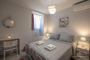 The Emerald City Central Apartment, 2-bdrms